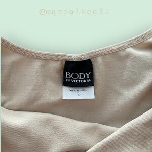 Victoria's Secret Cream V-Neck Tank Top, Small